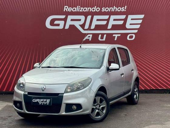 RENAULT SANDERO 1.0 EXPRESSION 16V FLEX 4P MANUAL RENAULT SANDERO 1.0 EXPRESSION 16V FLEX 4P MANUAL